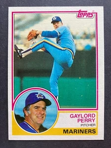 1983 Topps #463 Gaylord Perry (Seattle Mariners) HOF! - Picture 1 of 2