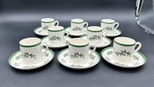 Spode Christmas Tree Set of 8 Demitasse Espresso Cups and 8 Saucers - Picture 1 of 13