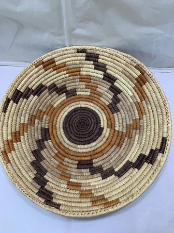 vtg Arizona Southwestern coil hand woven winnowing basket cane yuca 14”d Cover