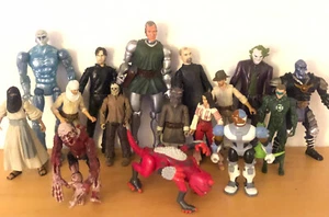 Konvolut 16 Actionfiguren - Bild 1 von 2
