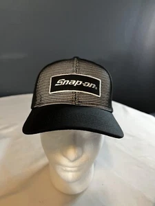 Snap-on Tools NEW Black & White Mesh Back Snapback Hat Cap - Picture 1 of 6