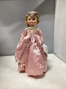 VINTAGE MADAME ALEXANDER 14 ZOLL PUPPE "PRINZESSIN" #1537 MIT HÄNGEETIKETT WUNDERSCHÖN - Bild 1 von 4