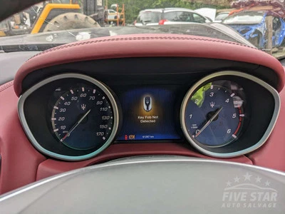 Cuadro de instrumentos velocímetro Maserati Ghibli 3,0 D diésel 202 kW (275 CV) 2016 Foto 1 de 4