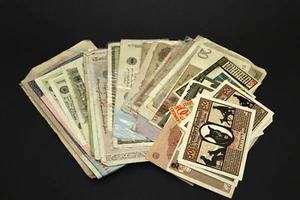 Set of 60 Germany Old Paper Money - Picture 1 of 12