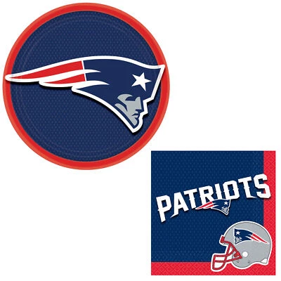 New England Patriots Football Party Decoration 8 Guests Tableware Set - Image 1 of 3