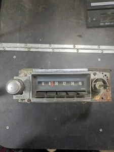 1967 67 Chevy Impala SS Bel Air Biscayne Factory AM Radio 7299602 - Picture 1 of 13