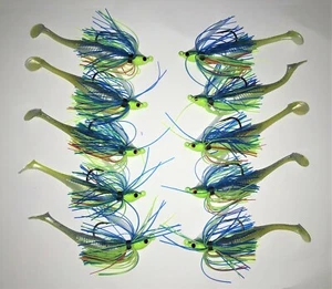Bass Jigs 10 total: BLUE/CHAR/RED 3-5/16 3-3/8 4-1/2 w/Trailers 4/0 HOOK - Bild 1 von 6