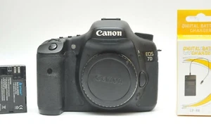 Canon EOS 7D 18 MP CMOS Digital SLR Camera Body SN570505389 - Picture 1 of 4