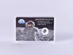 Großer Mondgestein Meteorit NWA 10203 Mondmeteorit besitzt ein echtes Stück vom Mond - Bild 1 von 4
