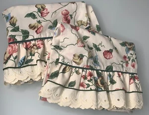 Set of 2 Waverly Pillowcases Standard/Queen Floral Eyelet Lace Ruffle USA 19x32 - Picture 1 of 8