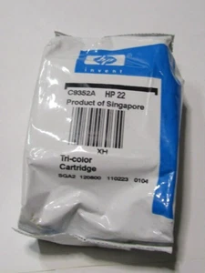 Hewlett Packard HP-22 dreifarbige Tintenpatrone - neu ohne Karton - Bild 1 von 2