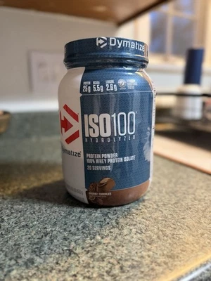 Гидролизованный сывороточный протеин Dymatize Nutrition ISO100 — шоколад для гурманов, 22,6 унции - Изображение 1 из 2