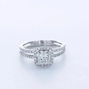 18K White Gold Engagement Ring Halo 1.60 Carat Princess Lab-Grown Diamond E SI1 - Picture 1 of 15