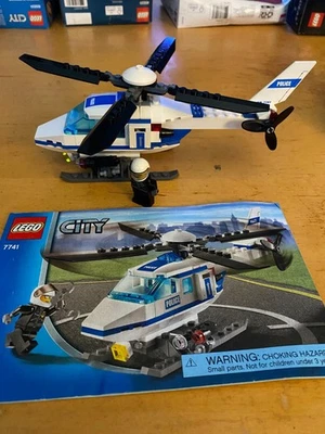 Lego 7741 HELICÓPTERO POLICÍA DE LA CIUDAD Construido Completo con Caja e Instrucciones Foto 1 de 3