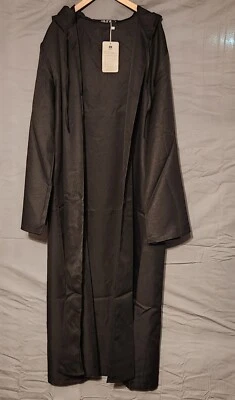 H&ZY - Bata/capa unisex con capucha - Negra - Talla mediana Foto 1 de 3