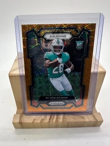 Panini Prizm De'Von Achane Orange Lazer Prizm #365 Rookie RC 2023 Miami Dolphins - Imagen 1 de 6