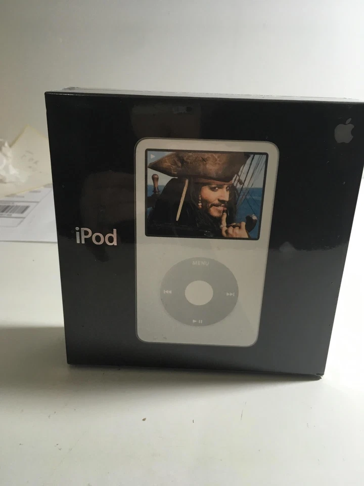 2006 Apple iPod Classic A1136 80 GB 5th Generation - White (MA448LL/A) - Image 1 of 1