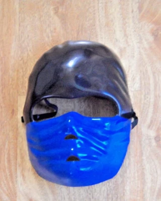 Greenbrier Int'l Blue Black Hard Plastic Ninja Mask Elastic Strap Foto 1 de 4