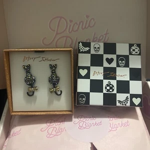 Betsey Johnson Boo To You Black Cat Pave Crystals Movable Tail Drop Earrings - Picture 1 of 1