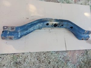 TOYOTA 4RUNNER MARCO 2X2 TRAVESAÑO FABRICANTE DE EQUIPOS ORIGINALES 51203-35250 - Imagen 1 de 12