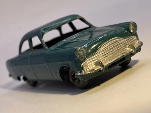 Matchbox🔥Lesney 1957 Ford Zodiac dark green # 33a - Picture 1 of 8