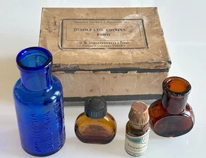 Farmacia antica scatola bottiglie - Foto 1 di 21