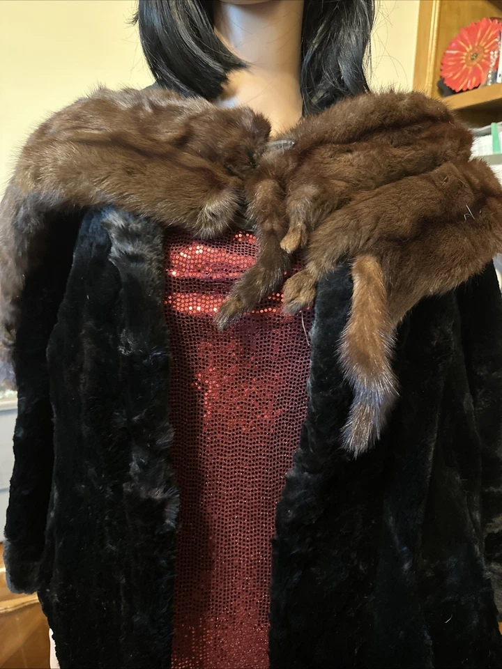 Vintage 1940-1950 Mink Fur Pelts Taxidermy Women's Stole/Scarf in excellent cond - Image 1 of 4