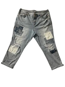 NWT Style & Co Curvy Girlfriend Jeans Plus Size 18 Mid Rise Patched Ripped Denim - Picture 1 of 6