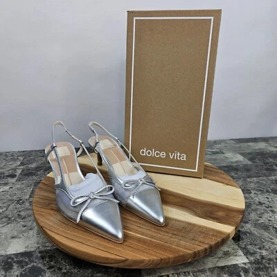 Nuevos tacones para mujer Dolce Vita Kandi plateados talla 6 con malla y lazo Foto 1 de 4