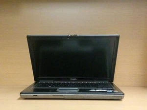 Dell Latitude D620 laptop - Picture 1 of 15