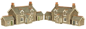 Metcalfe PN155 N Gauge Workers Cottages Card Kit - Picture 1 of 1