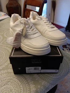 Womens Newinbox 9.5 White Pepper Sneakers From MIA - Picture 1 of 8