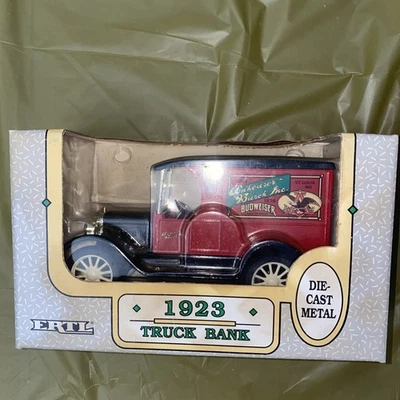 ERTL 1923 ГРУЗОВИК БАНК BUDWEISER 1/25 МАСШТАБ [лот #120] - Изображение 1 из 4