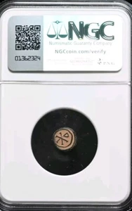 Justinian I, AD 527-565. Æ Nummus, Byzantine Empire Carthage Mint. NGC Fine - Picture 1 of 2