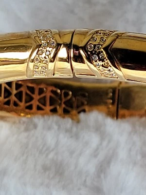 CC Skye 水钻手链覆盖金色 7 — 第 1/4 张图片