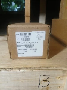 NEW MCDONNELL & MILLER AF1-S Xylem AIR FLOW SWITCH AF-1 #123000 - Picture 1 of 2