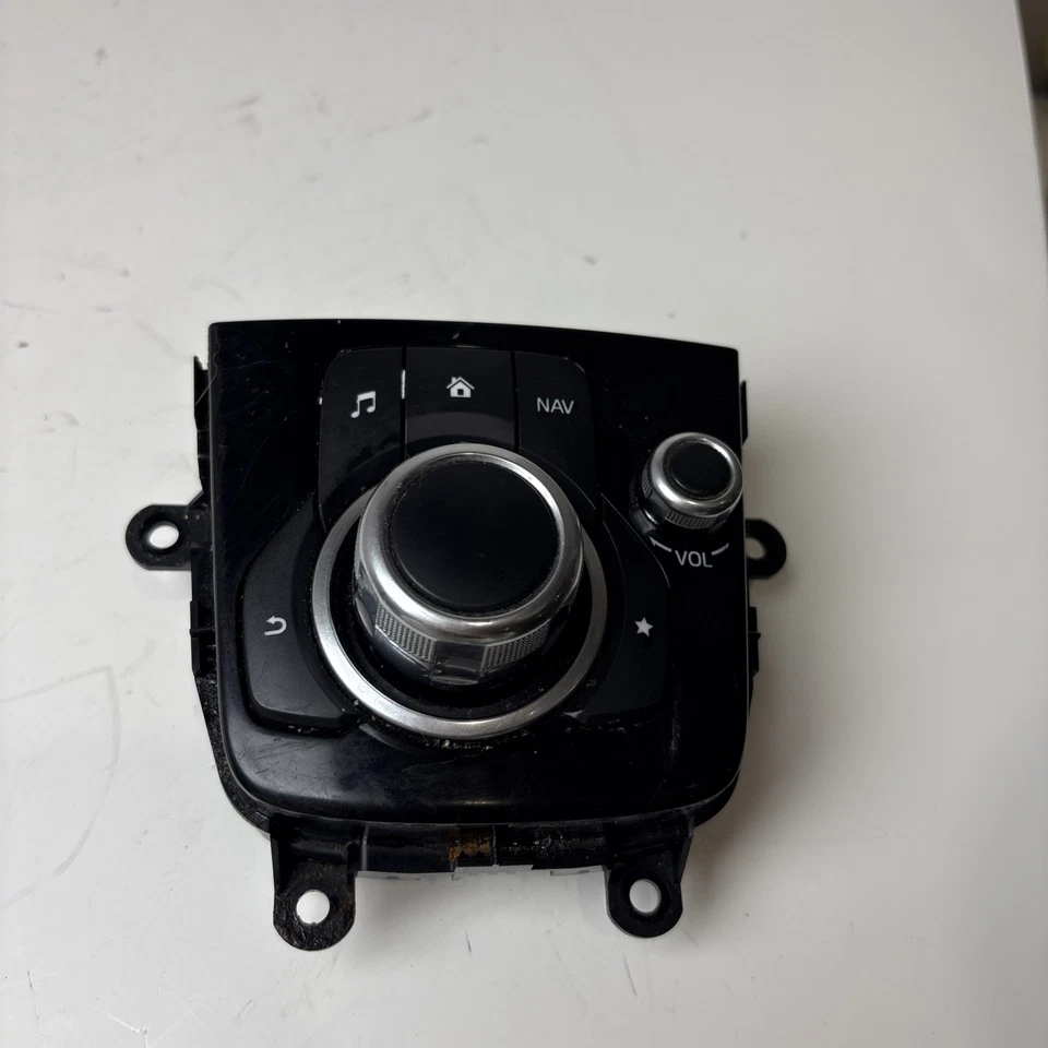 MAZDA 3 2015 consola central radio navegación interruptor de control BHN166CM0C fabricante original Foto 1 de 4
