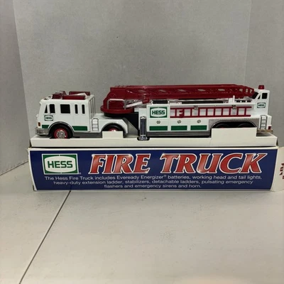 Vintage Hess 2000 Hook n' Ladder Fire Truck Extension Ladder Fire Department - Image 1 of 4