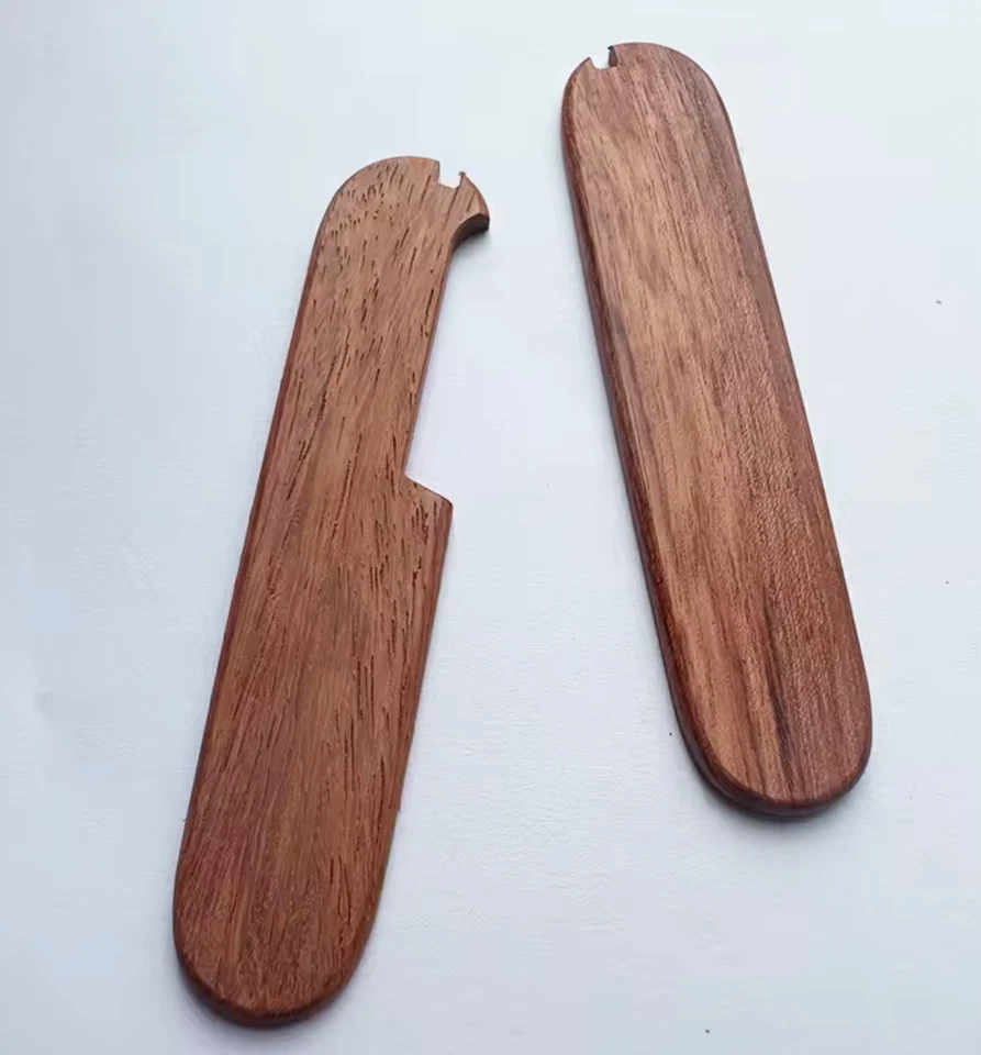 Victorinox 91 毫米玫瑰木秤最新图案手柄适用于瑞士军刀 — 第 1/1 张图片