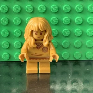 Lego Harry Potter Mini Figure Hermione Granger 20th Anniversary 76387 HP276 - Picture 1 of 4