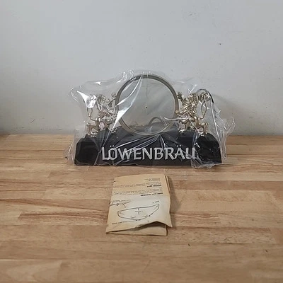 Vintage ¡Nuevo! Lowenbrau Cerveza Iluminado Reloj Bar Pub Estante Letrero Hombre Cueva Decoración #2 Foto 1 de 4
