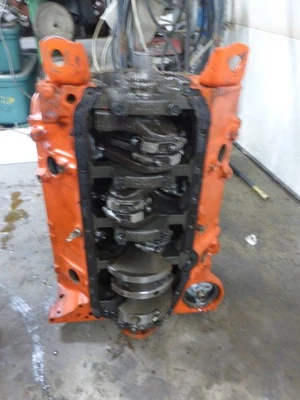 Новый из старых запасов Chevrolet 1957 Chevy block 301 1955 1956 Corvette 1958 1959 1962 1961 1960 - Изображение 1 из 4