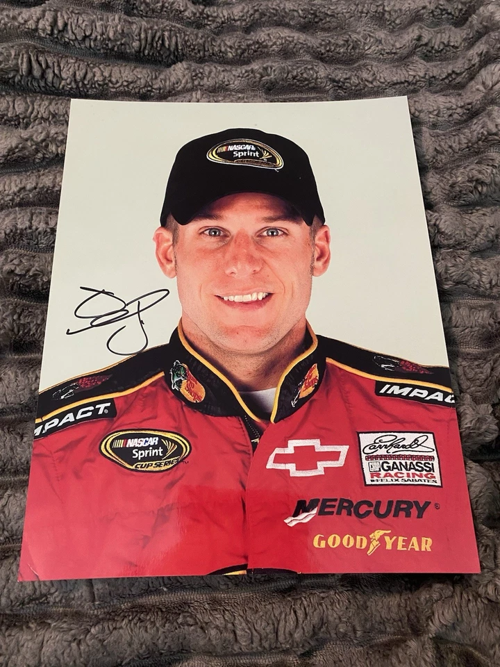 Foto firmada por Jamie McMurray 8,5x11 NASCAR ganador de Daytona 500 Foto 1 de 1