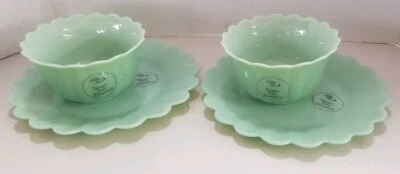The Pioneer Woman Timeless Beauty Jadeite 2 Bowls & 2 Plates (8.5") New w labels - Image 1 of 4