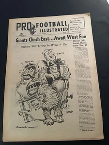 1962 Pro Football GREEN BAY Packers NEW YORK Giants Dallas TOM LANDRY NFL AFL  - Picture 1 of 2
