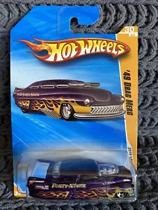 Hot Wheels 2010 Nuovi Modelli '10 03/44 '49 Drag Merc 030/240 Viola - Foto 1 di 5