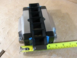 Bosch Rexroth R-165151410 Linear Guide Rail Runner Block Bearing Carbon Steel - Picture 1 of 11