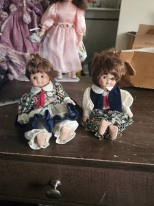 2 Small Porcelain Dolls, Sitting - Picture 1 of 17