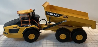 Camión Volvo A60H Bruder Toys Foto 1 de 4