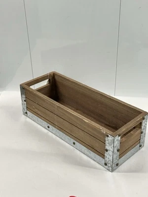 Bandeja floral de madera y metal rústica Ashland - 15” decoración de granja Foto 1 de 4